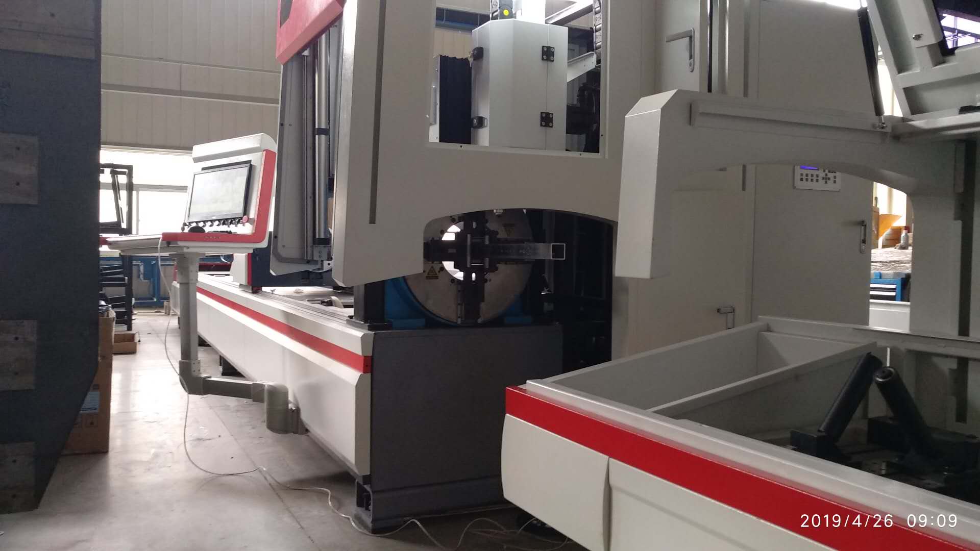 激光切管卡盤應用現場